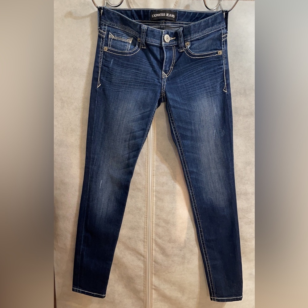Express Jeans low rise, size 0s. Dark wash.